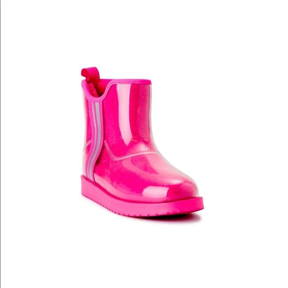 NWT Faux Sherpa Boots from Time and Tru - Picture 2 of 9